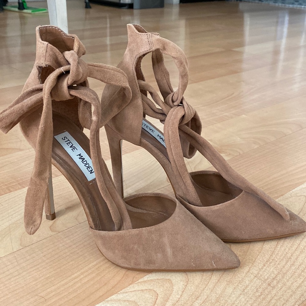 Beige suede heels